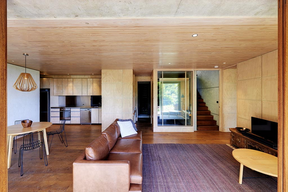 Forest-and-Beach-House-Troppo-Architects-Hunting-For-George-12