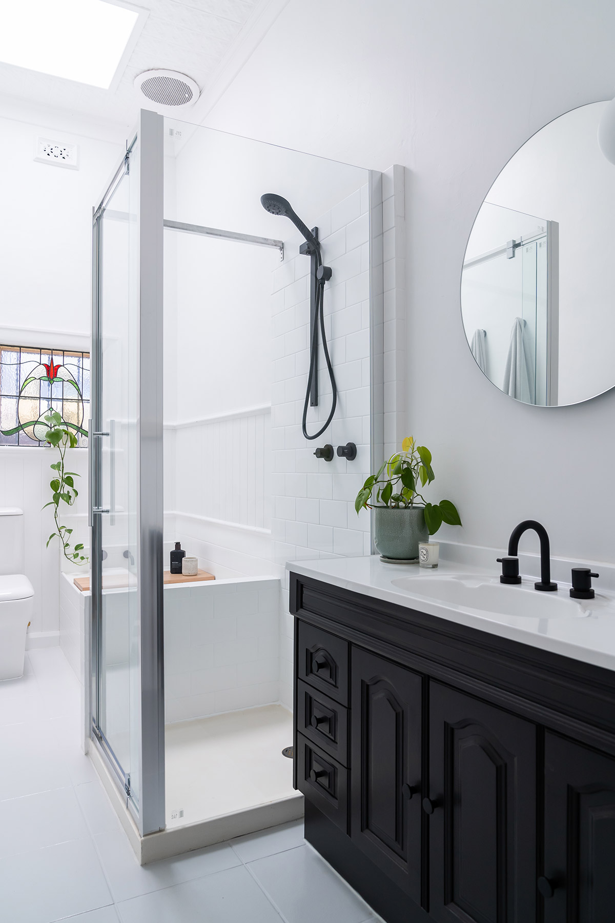 Cool gadgets for your bathroom renovation — i-Renovate