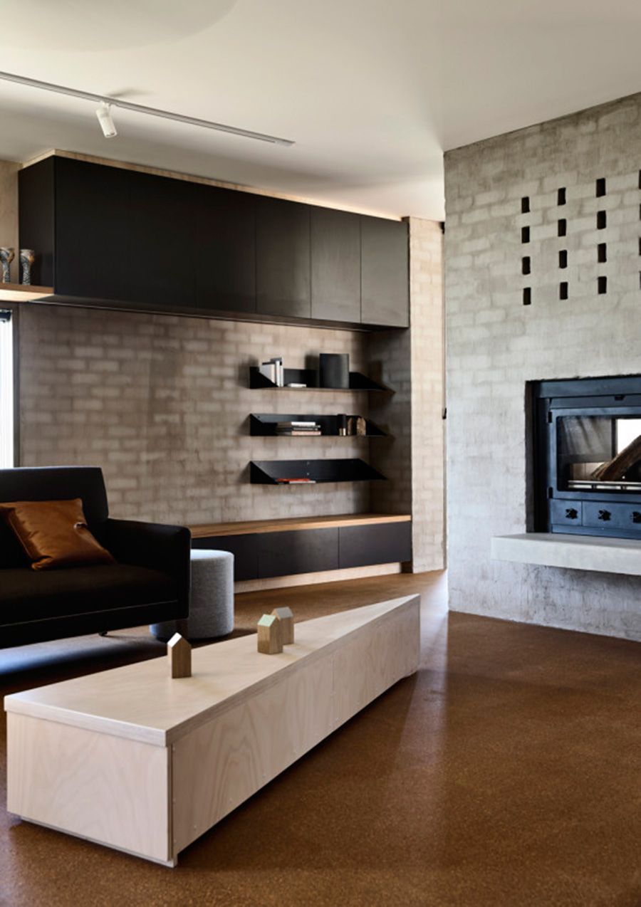 Rob-Kennon-Goulburn-Valley-House-Hunting-for-George-RKA_TATURA049-580x821