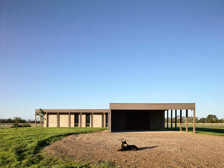 Rob-Kennon-Goulburn-Valley-House-Hunting-for-George-RKA_TATURA0761-880x660