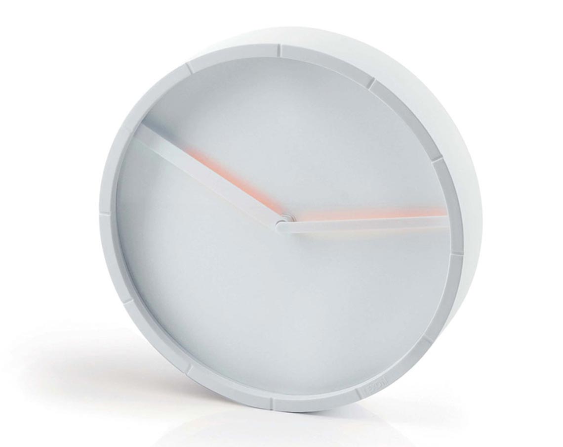 huntingforgeorge-lexon-glow-wall-clock-white